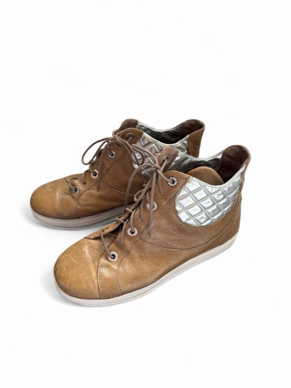 Stuart Weitzman Chairman High Top Sneaker  Stone Leather